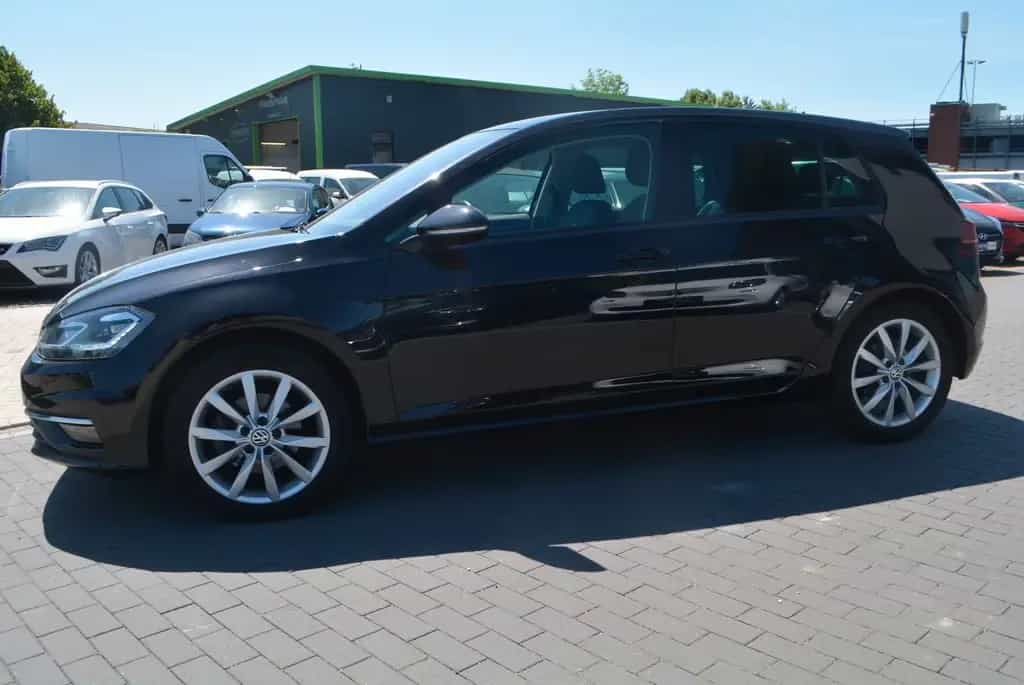 Volkswagen Golf VII Lim. Highline LED-virtualCP-Navi 03/2017-photo-7