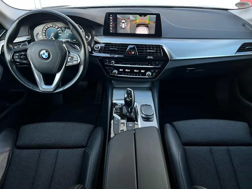 BMW 530 d Sport+LED+ACC+360°+AHK+Scheckh.+Bremse neuw 12/2018-photo-21