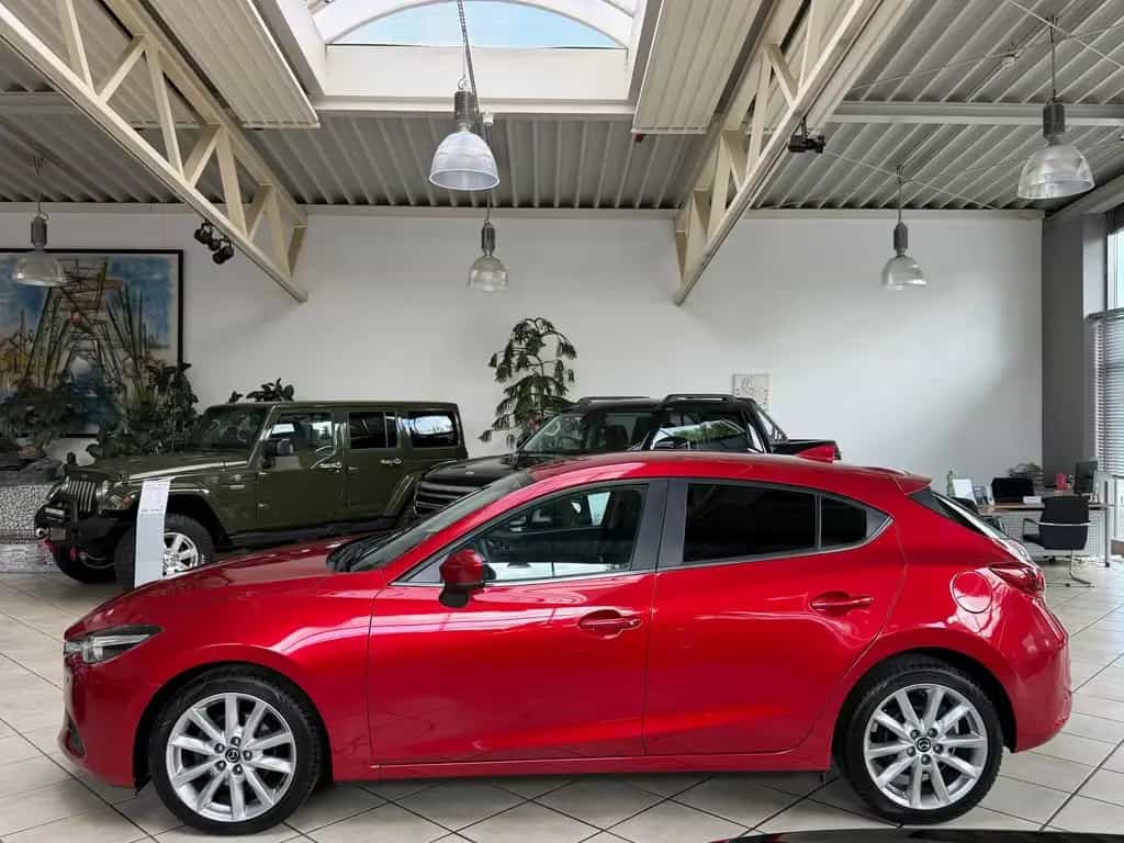 Mazda 3 Sportsline Automatik NAVI*S+LHZ*RFK*HUD*LED* 01/2018-photo-6