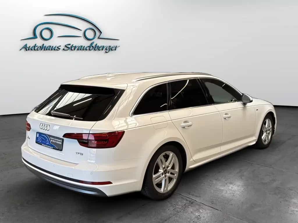 Audi A4 Avant s-line Sport Plus ACC LED SHZ 3ZK PDC 09/2016-photo-3