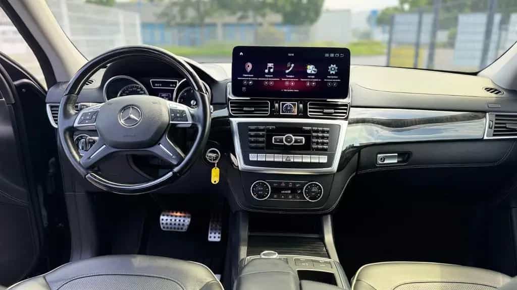 Mercedes-Benz GL 500 GL-500 4Matic Navi+Camera/Panorama/2xDVD/AHK/22Z 08/2013-photo-4