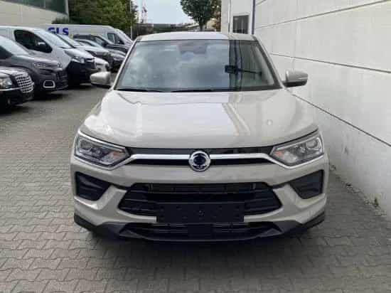 Ssangyong Korando 1.5 T-GDI 2WD AT Nomad DigiCockpit Nav R null-photo-5
