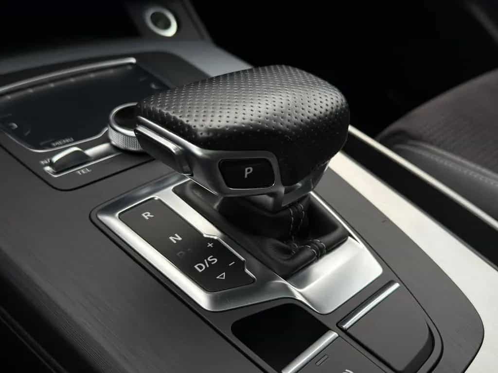 Audi Q5 Quattro S Line, Aut., Leder, Pano, TÜV neu 07/2017-photo-32