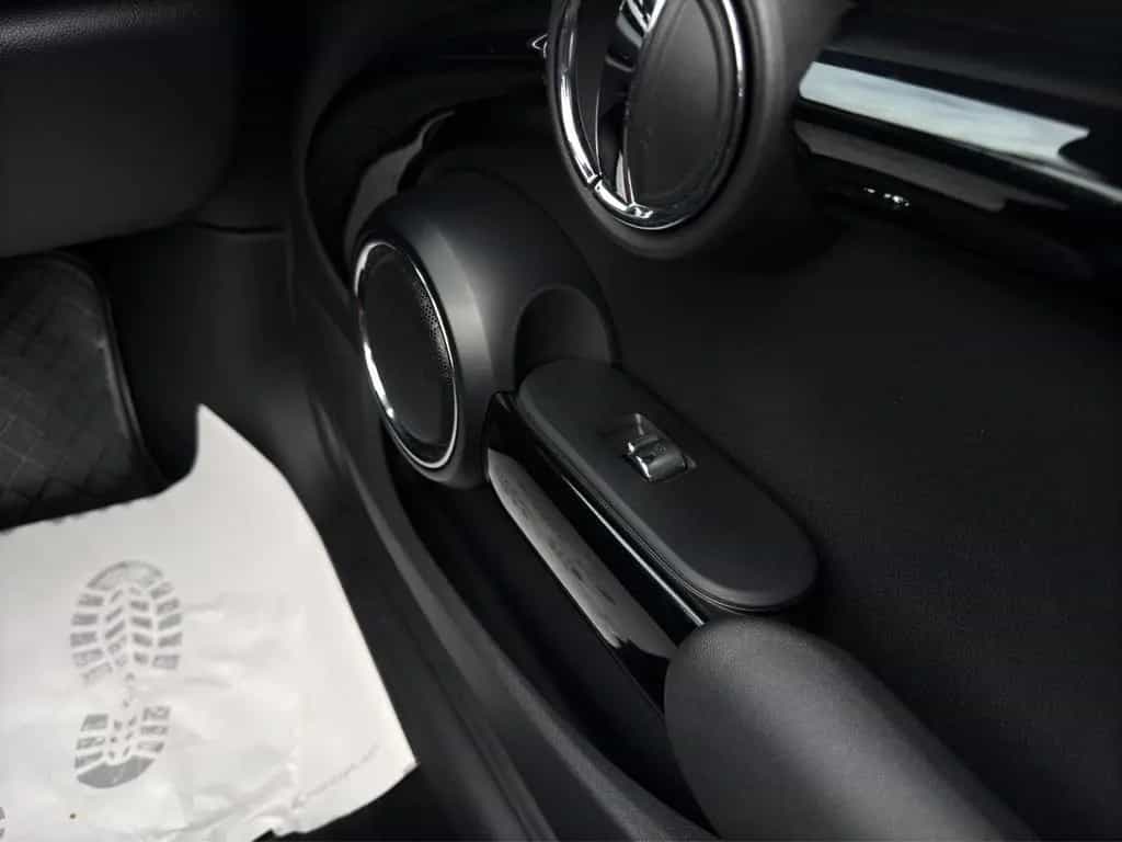 MINI Cooper Cabrio"Garantie-HeadUp-Navi"2.Hand 05/2016-photo-36
