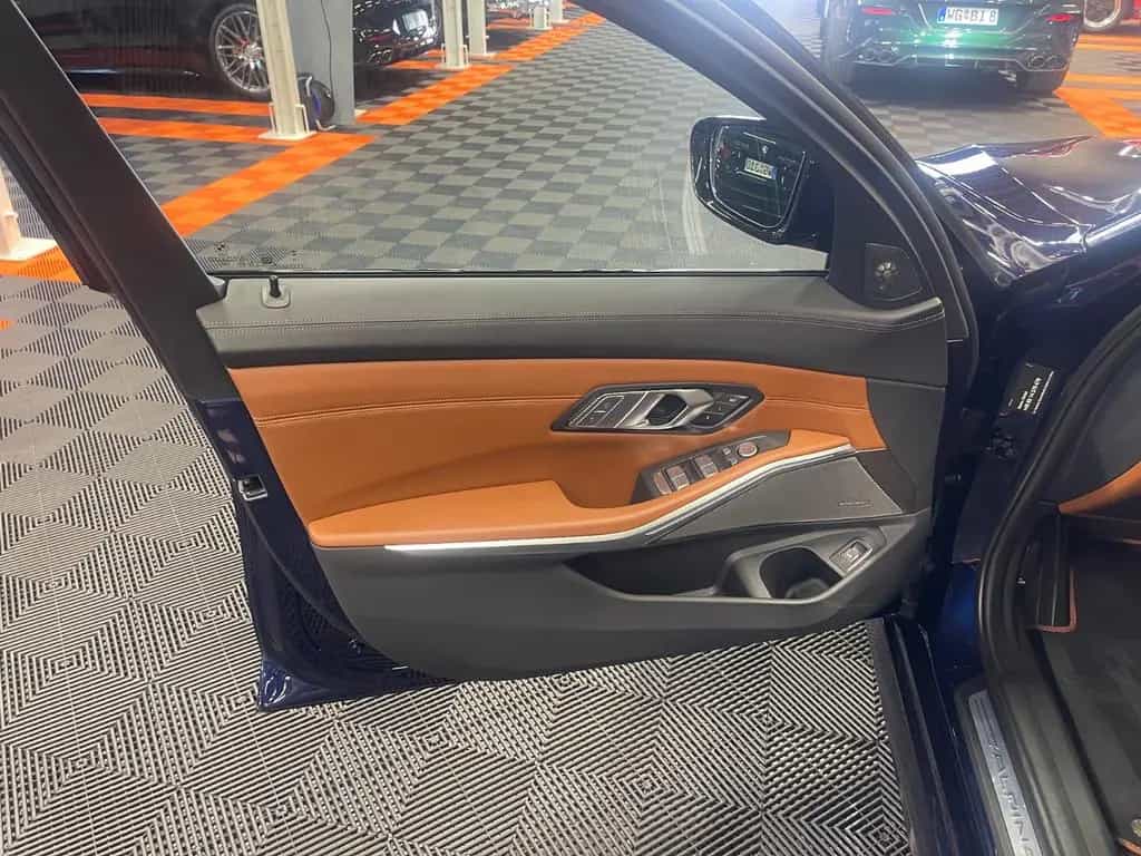 ALPINA B3 Allrad, Indv.Farbe, Indv. Leder 06/2023-photo-17