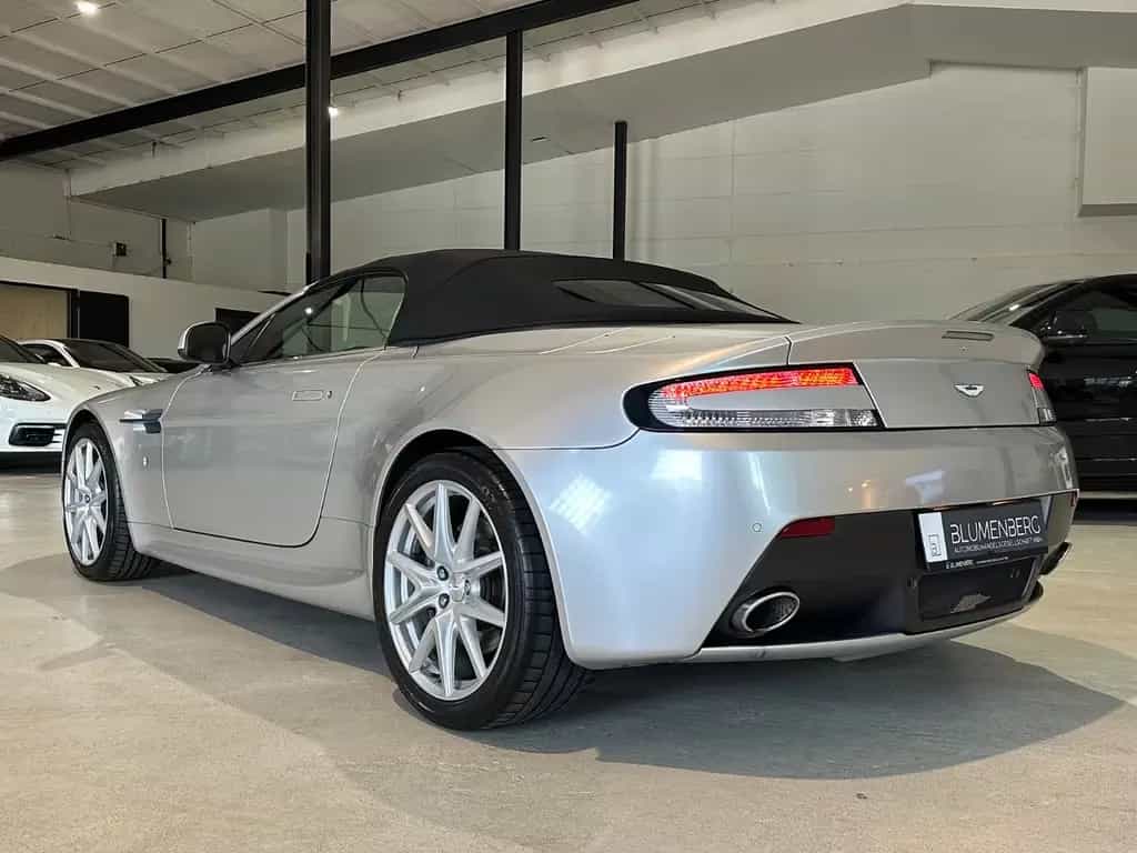 Aston Martin V8 Vantage Roadster 4.7l Sportshift *Navi,Tempo. 03/2013-photo-2