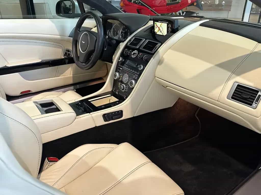 Aston Martin V8 Vantage Roadster 4.7l Sportshift *Navi,Tempo. 03/2013-photo-24