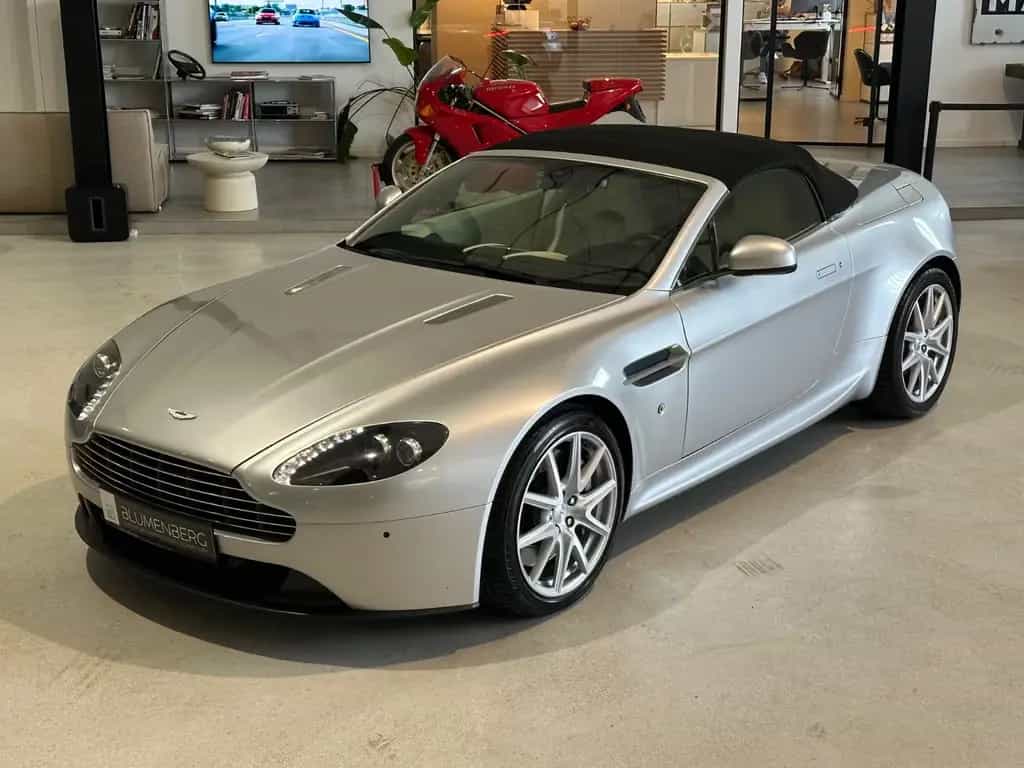 Aston Martin V8 Vantage Roadster 4.7l Sportshift *Navi,Tempo. 03/2013-photo-8