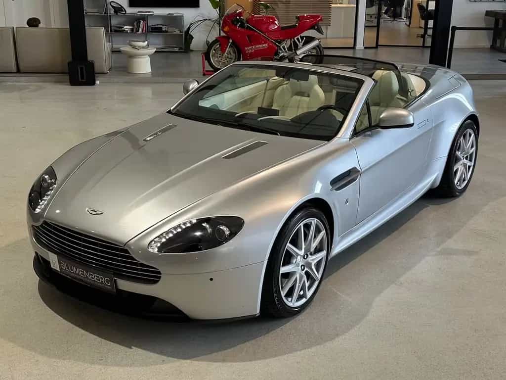 Aston Martin V8 Vantage Roadster 4.7l Sportshift *Navi,Tempo. 03/2013-photo-9