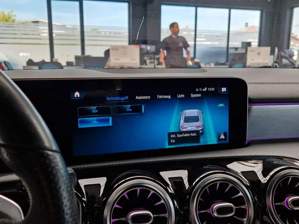 Mercedes-Benz CLA 220 AMG-Line*KAMERA*LED*LEDER*BI-COLOR SITZE 06/2019-photo-21