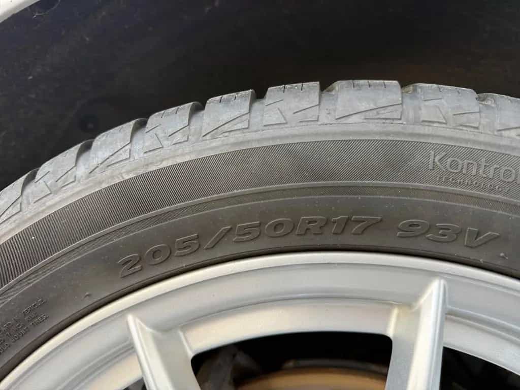 Mercedes-Benz CLA 180 Sitzheizung Tempomat Navi Klima PDC USB 07/2014-photo-16