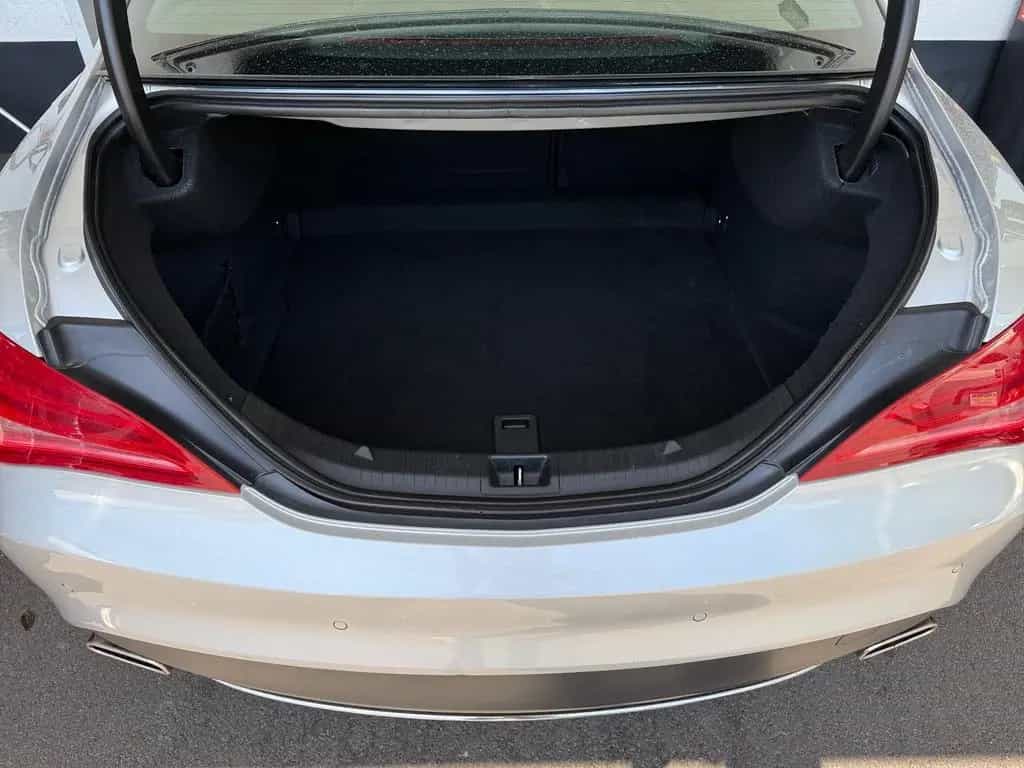 Mercedes-Benz CLA 180 Sitzheizung Tempomat Navi Klima PDC USB 07/2014-photo-8