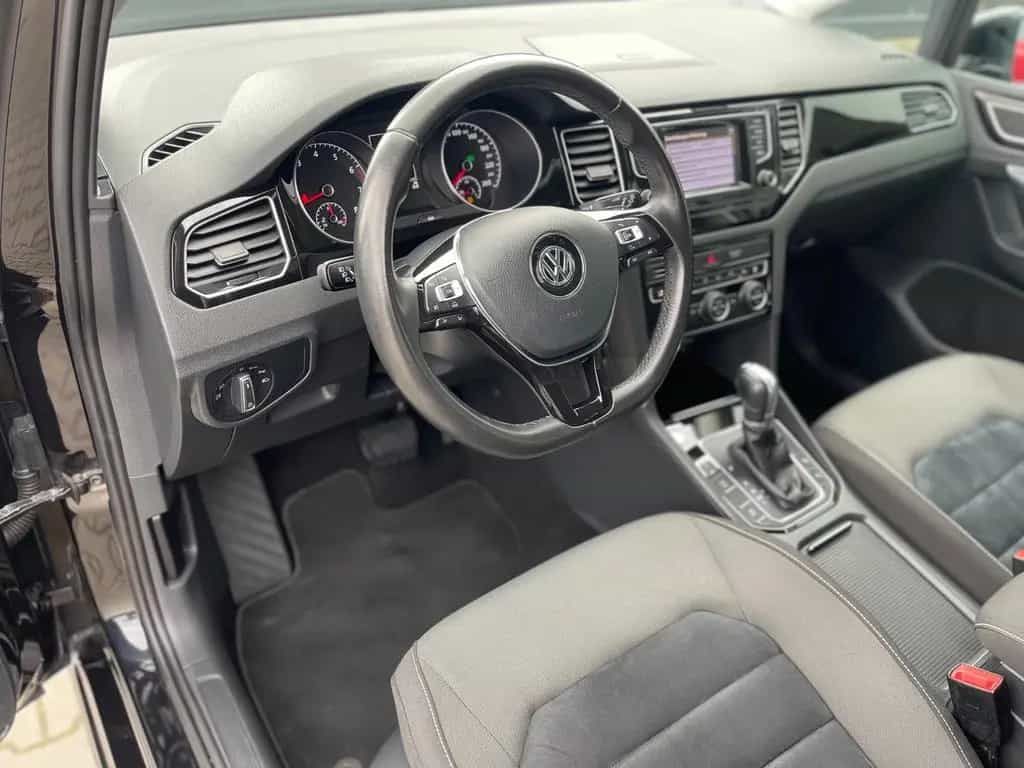 Volkswagen Golf Sportsvan VII Highline DSG Kamera AHK SHZ 05/2014-photo-12