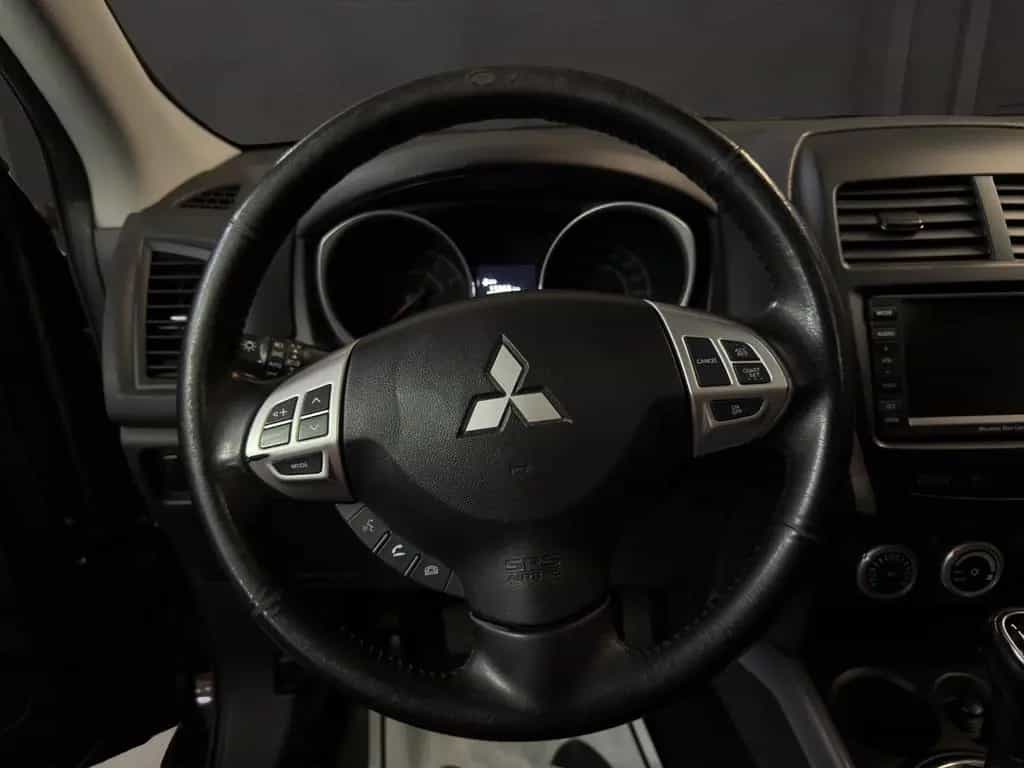 Mitsubishi ASX Instyle 2WD/Kam/Sound/SHZ/Pano/Leder/Keyless 09/2011-photo-11