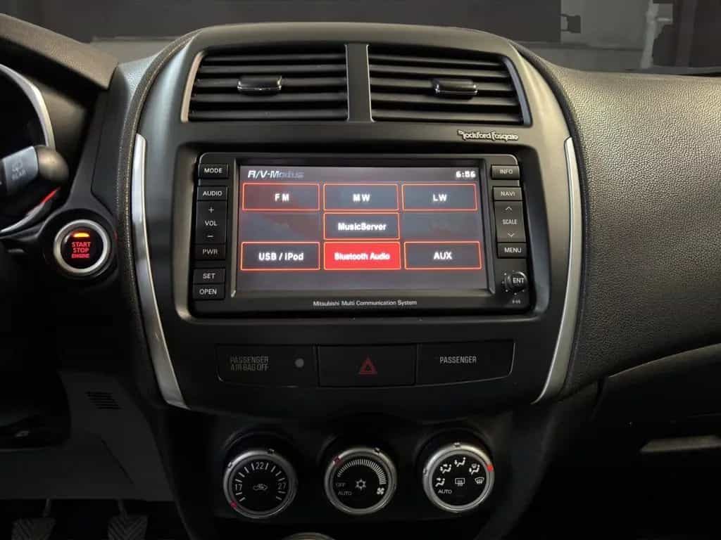 Mitsubishi ASX Instyle 2WD/Kam/Sound/SHZ/Pano/Leder/Keyless 09/2011-photo-16