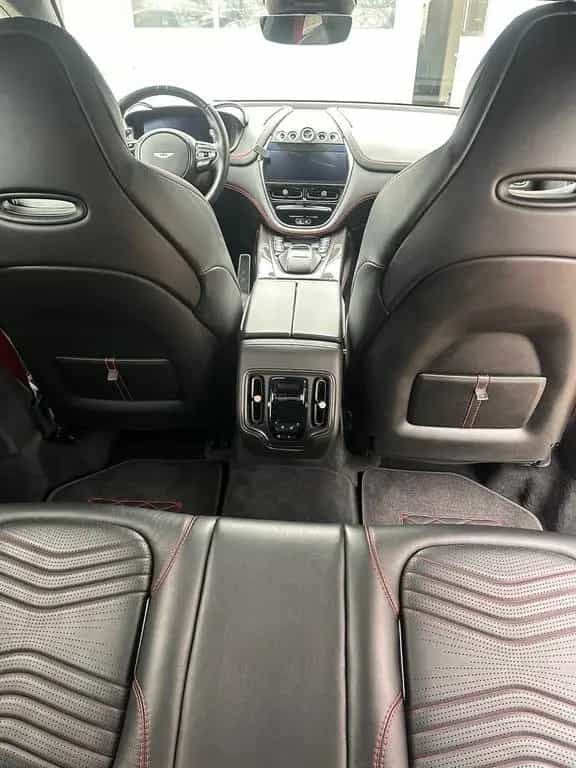 Aston Martin DBX 4.0 V8 05/2021-photo-11