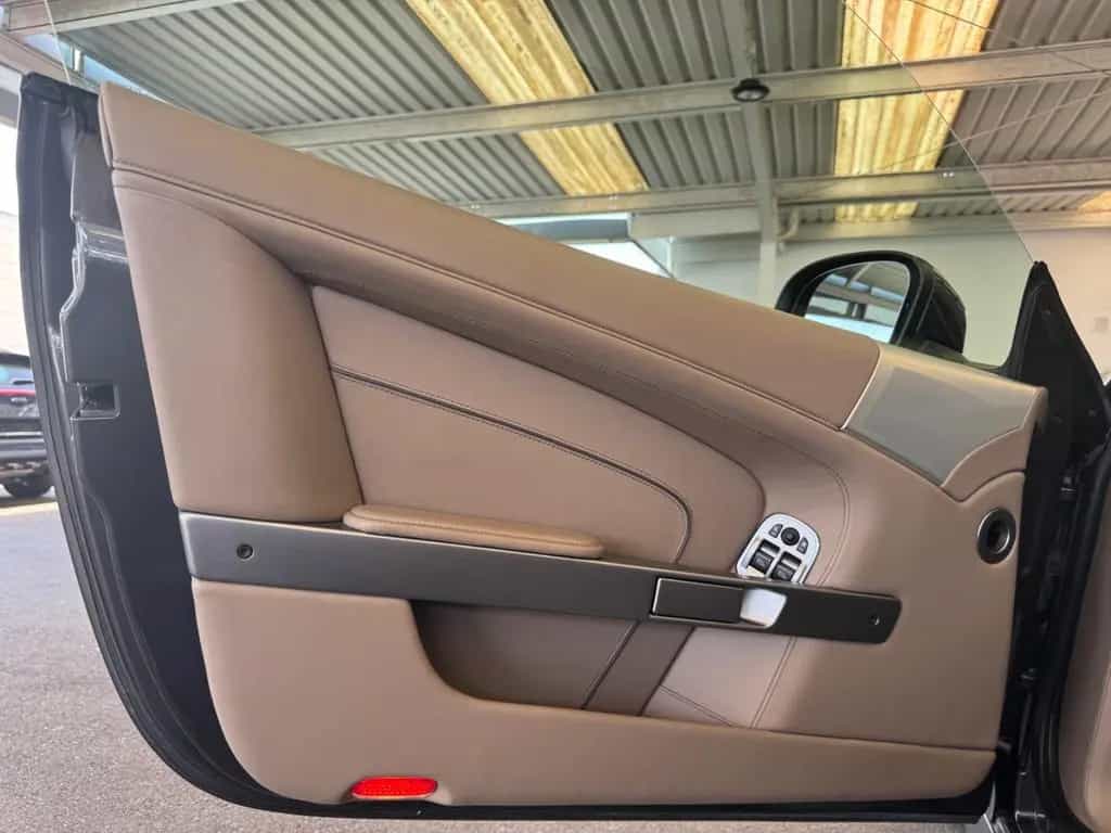 Aston Martin Virage +B&O+TEMP+NAV+EL.SITZE++MEMORY+Historie 03/2016-photo-17