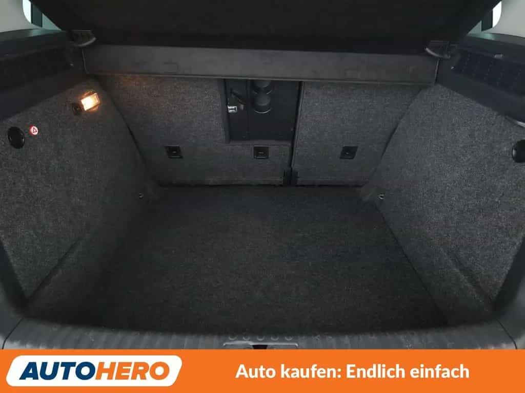 Volkswagen Tiguan 1.4 TSI Sport & Style BlueMotion Tech*NAV 07/2015-photo-17