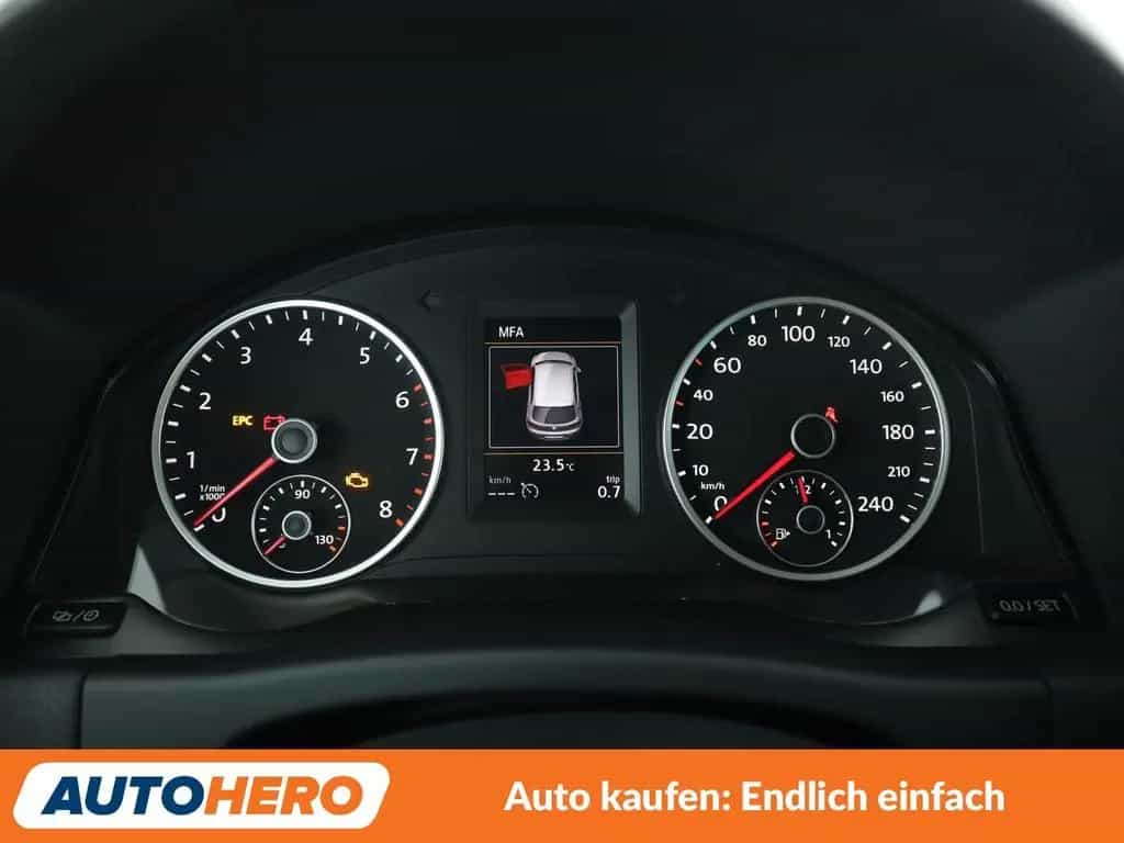 Volkswagen Tiguan 1.4 TSI Sport & Style BlueMotion Tech*NAV 07/2015-photo-19