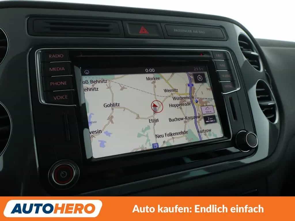 Volkswagen Tiguan 1.4 TSI Sport & Style BlueMotion Tech*NAV 07/2015-photo-20