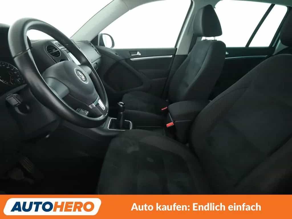 Volkswagen Tiguan 1.4 TSI Sport & Style BlueMotion Tech*NAV 07/2015-photo-9