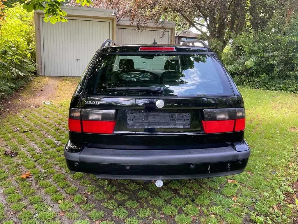Saab 9-5 2.0t SE Kombi SE 07/2001-photo-1