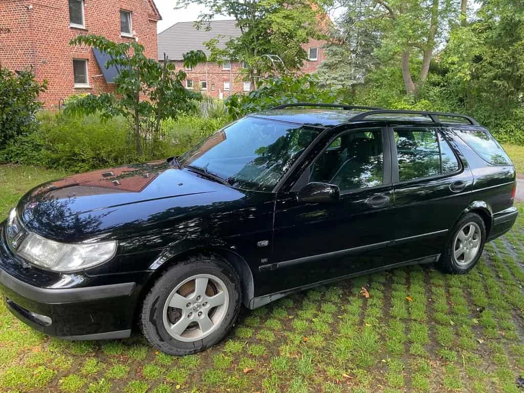 Saab 9-5 2.0t SE Kombi SE 07/2001-photo-2