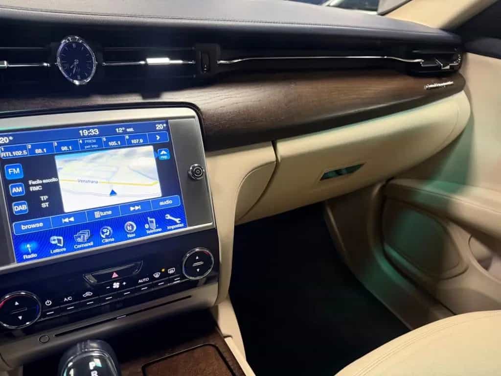 Maserati Quattroporte V6 Diesel 275 CV 10/2014-photo-12