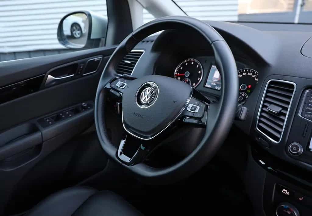 Volkswagen Sharan Highline Pano E-Türen Dynaudio AHK 7-Sitz 04/2021-photo-14