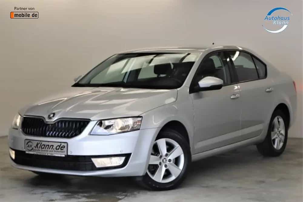 Skoda Octavia 1.8TSI 179PS DSG Ambition 4x4 Navi 1Hand 08/2016-photo-2