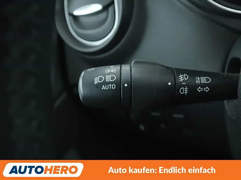 Renault Captur 1.2 TCe Energy Intens Aut. *NAVI*LED*TEMP 07/2017-photo-25