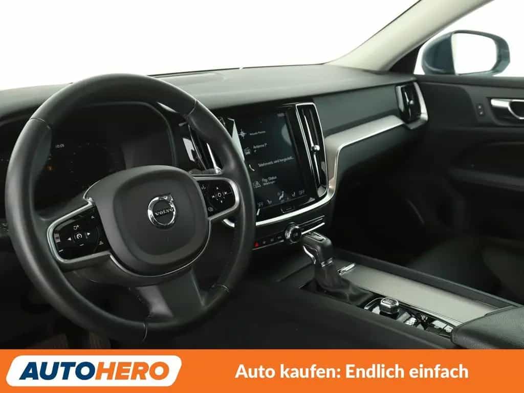 Volvo V60 2.0 D3 Inscription Aut.*NAVI*LED*TEMPO*CAM* 11/2019-photo-10