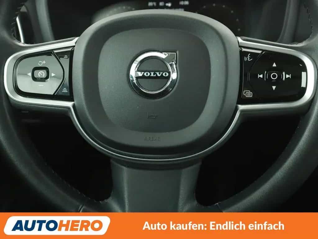 Volvo V60 2.0 D3 Inscription Aut.*NAVI*LED*TEMPO*CAM* 11/2019-photo-18