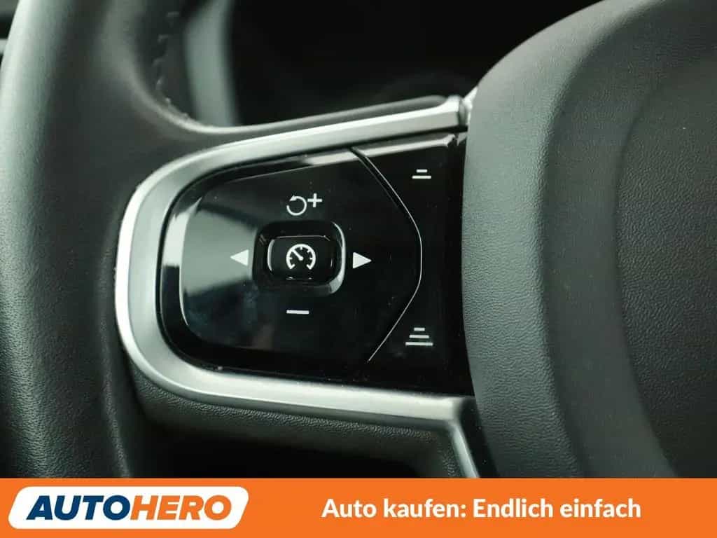 Volvo V60 2.0 D3 Inscription Aut.*NAVI*LED*TEMPO*CAM* 11/2019-photo-27