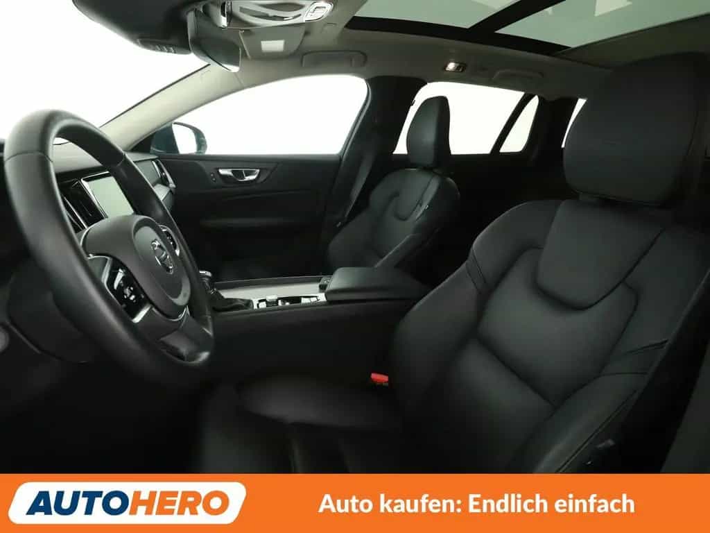 Volvo V60 2.0 D3 Inscription Aut.*NAVI*LED*TEMPO*CAM* 11/2019-photo-9