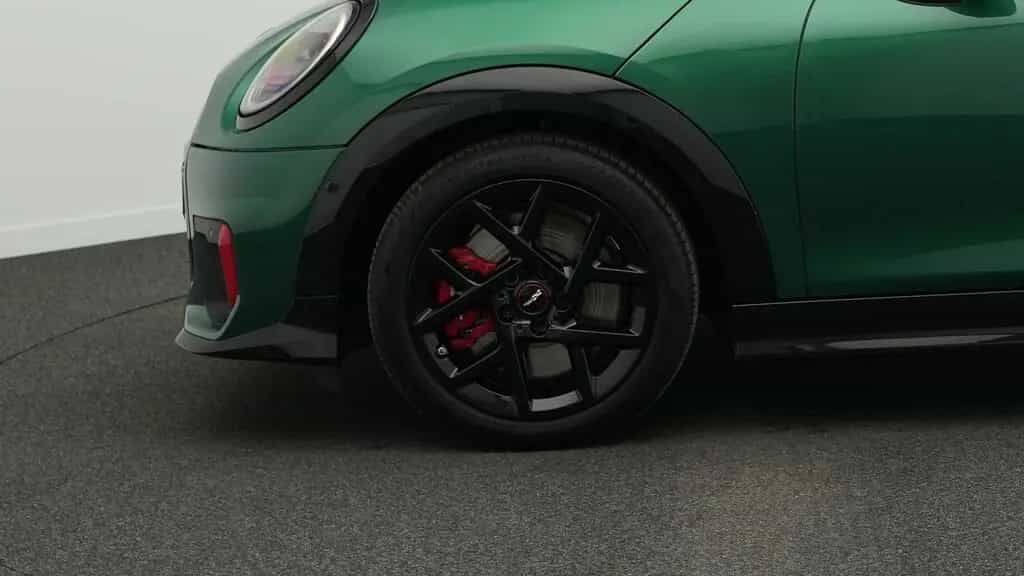MINI John Cooper Works 03/2025-photo-17