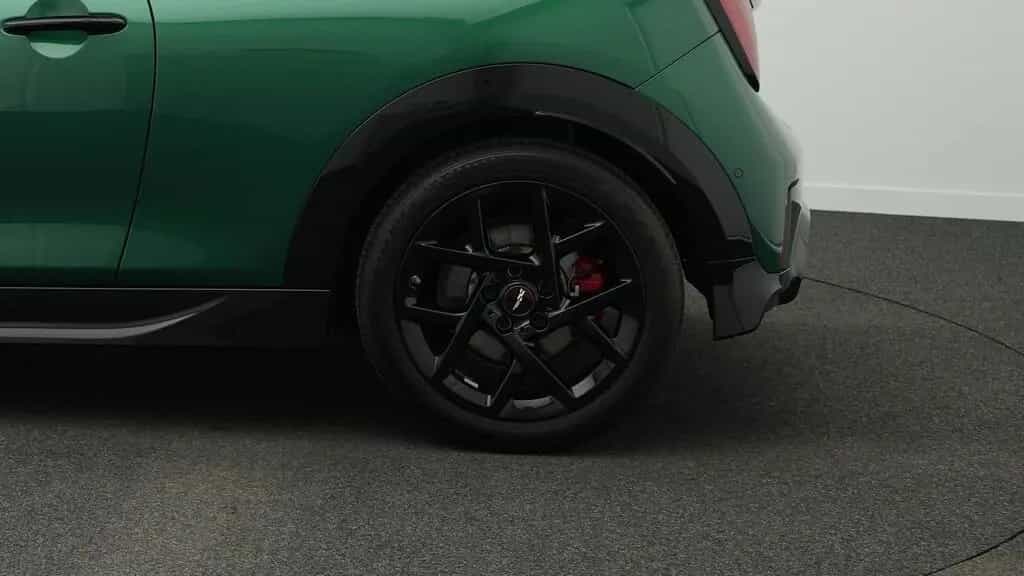 MINI John Cooper Works 03/2025-photo-18