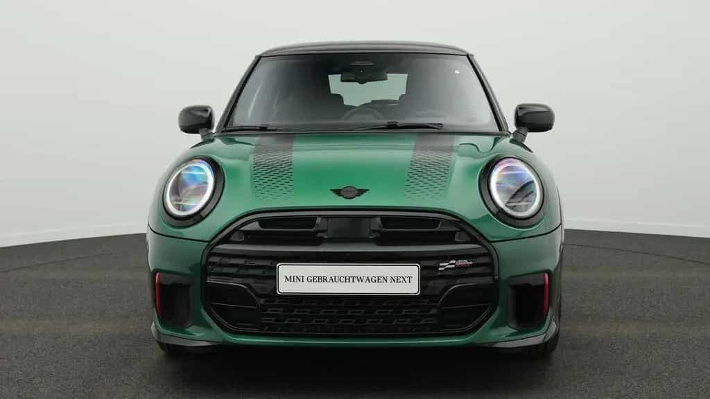 MINI John Cooper Works 03/2025-photo-2