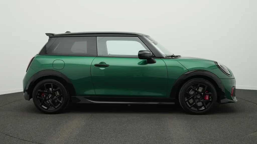 MINI John Cooper Works 03/2025-photo-3