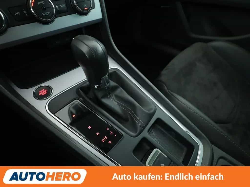 Seat Leon 1.4 TSI ACT Xcellence Aut*NAVI*LED*TEMPO* 09/2017-photo-23