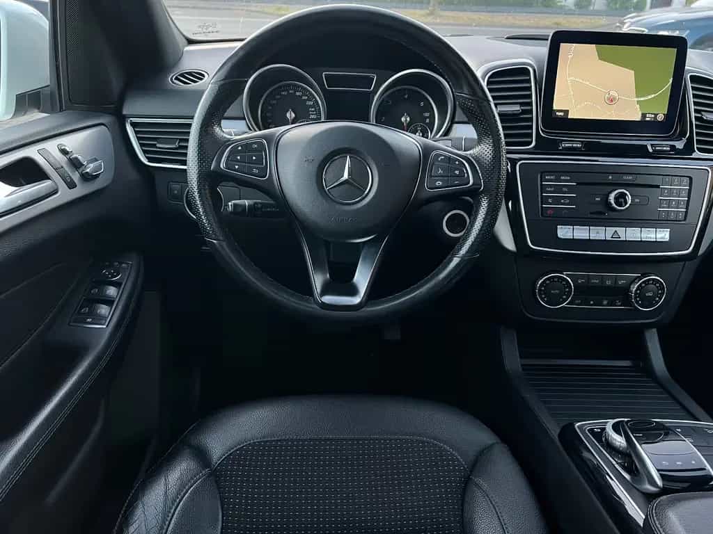 Mercedes-Benz GLE 250 d 4Matic+Panorama+360°Kamera+LED+TUV neu 04/2017-photo-24