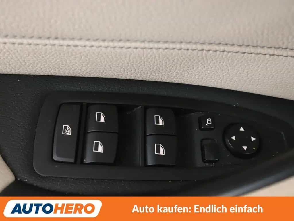 BMW X1 sDrive 18d Sport Line*NAVI*LED*TEMPO*KLIMA* 12/2020-photo-28