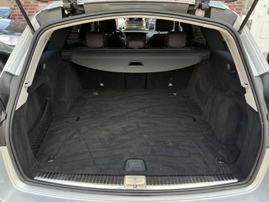 Mercedes-Benz E 220 d T, LED, Leder, Kamera, Service neu 12/2017-photo-11
