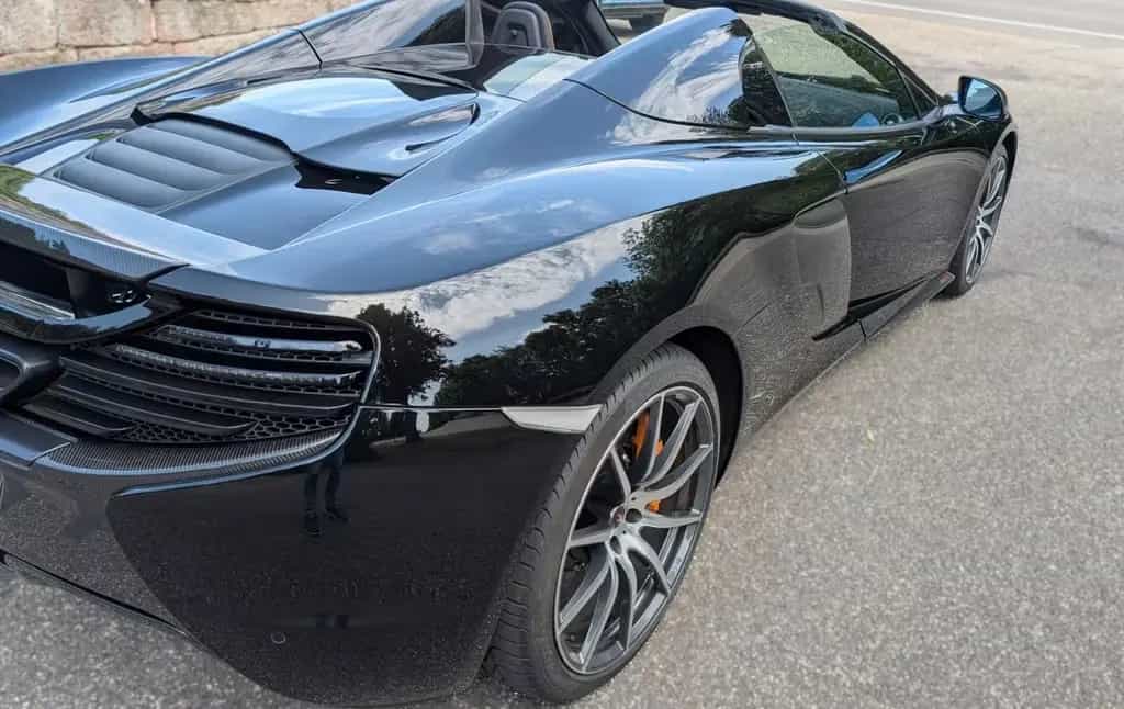 McLaren 650S Spider FireBlack, lückenl. McLaren Historie 04/2016-photo-2