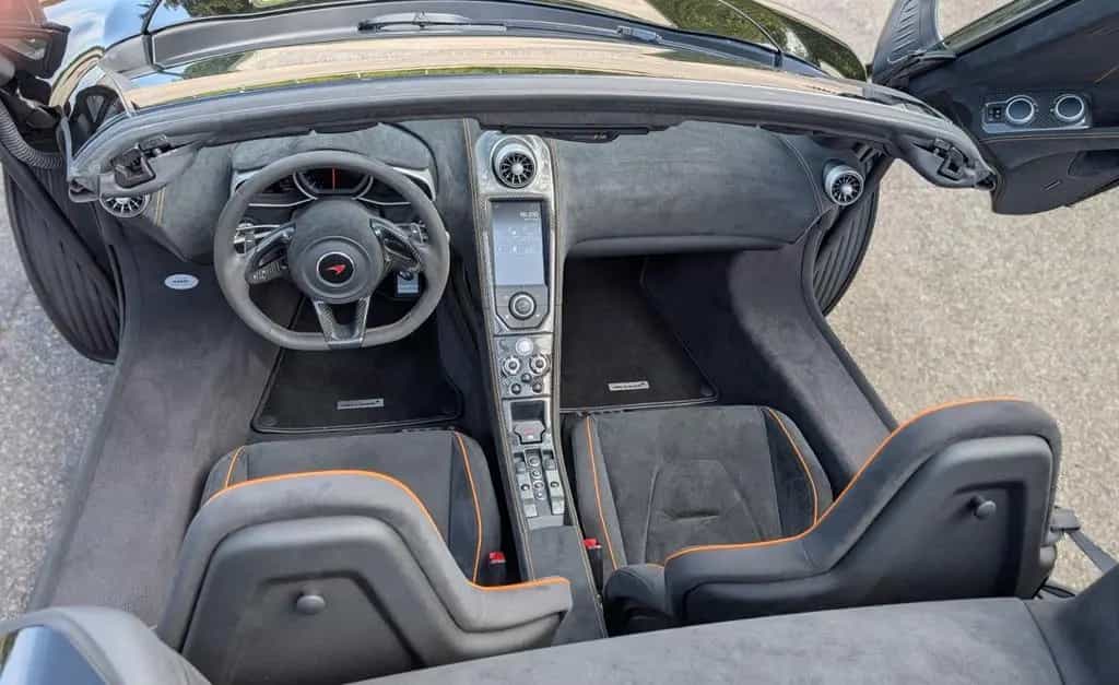 McLaren 650S Spider FireBlack, lückenl. McLaren Historie 04/2016-photo-9