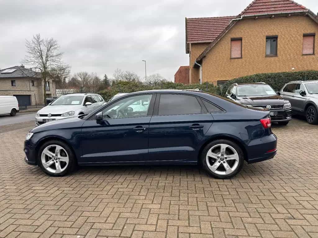 Audi A3 Limousine 1.4, DSG, Sport, Xenon, Reifen neu 03/2017-photo-1