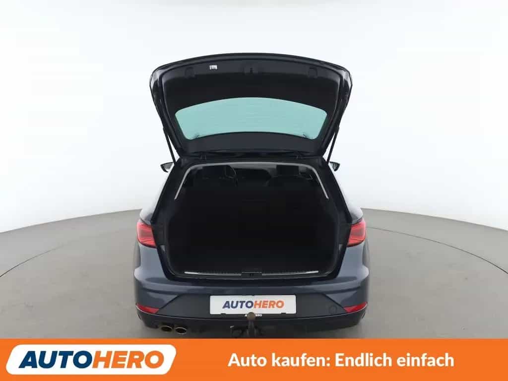 Seat Leon 1.5 TSI ACT FR *LED*TEMPO*PDC*AHK*NAVI* 08/2020-photo-16
