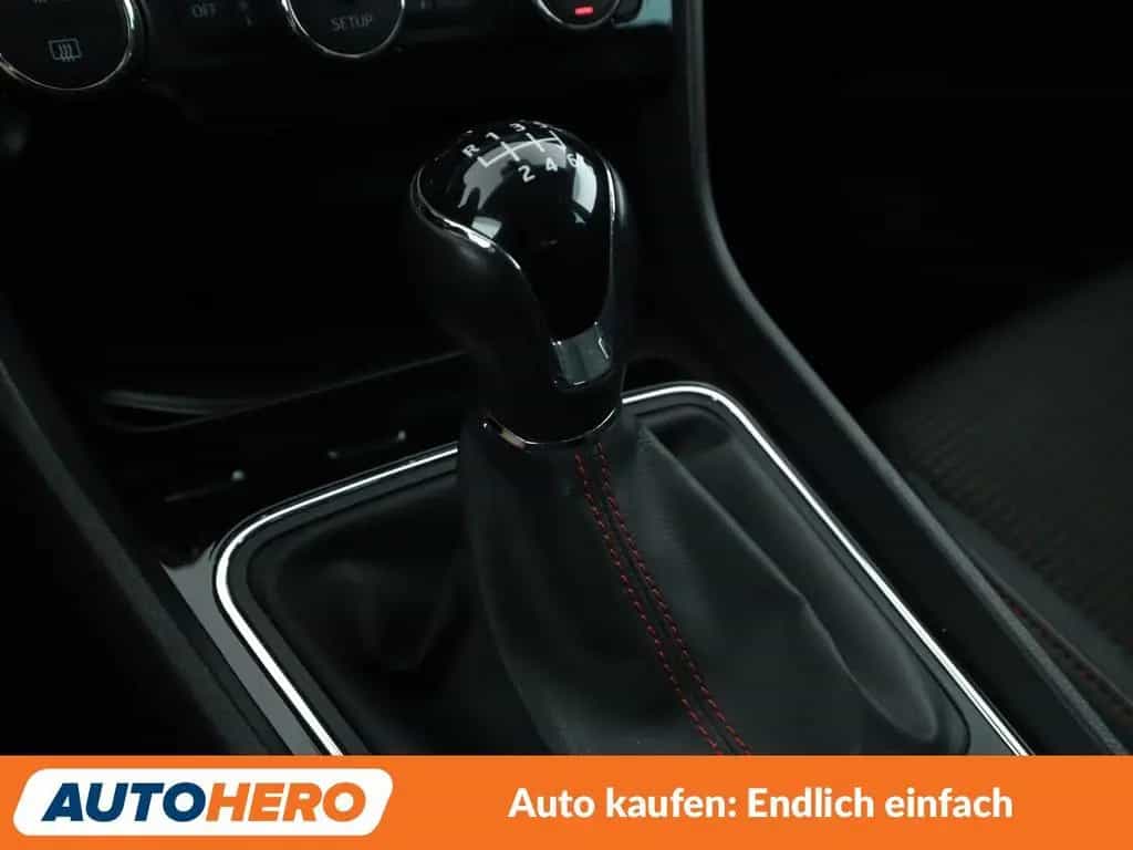 Seat Leon 1.5 TSI ACT FR *LED*TEMPO*PDC*AHK*NAVI* 08/2020-photo-24