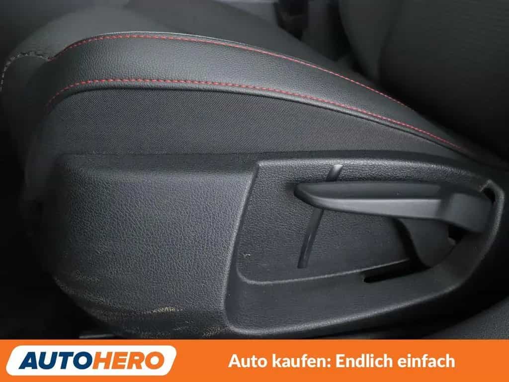 Seat Leon 1.5 TSI ACT FR *LED*TEMPO*PDC*AHK*NAVI* 08/2020-photo-28