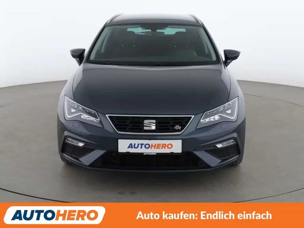 Seat Leon 1.5 TSI ACT FR *LED*TEMPO*PDC*AHK*NAVI* 08/2020-photo-8